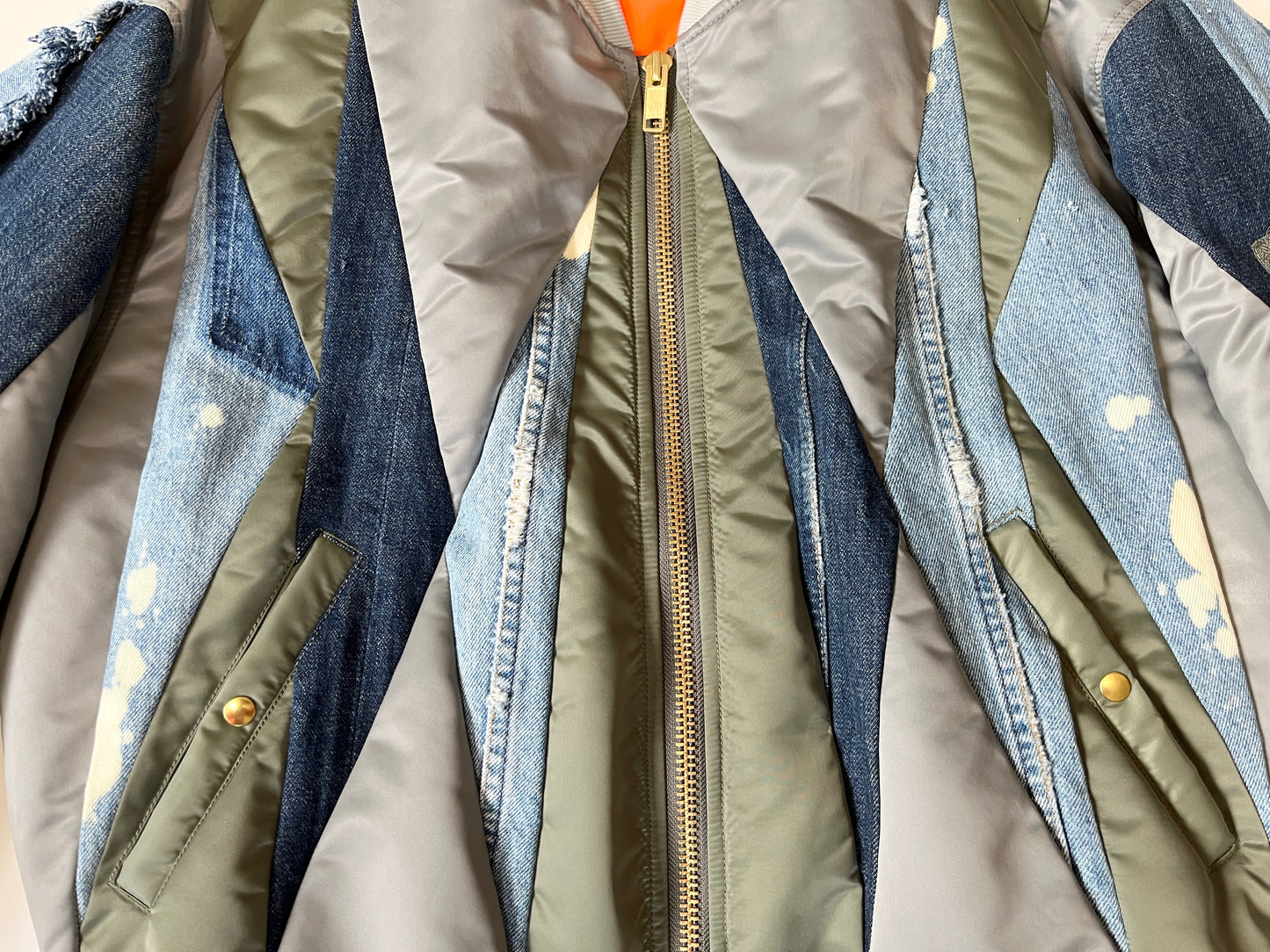 NEWOLD BOMBER