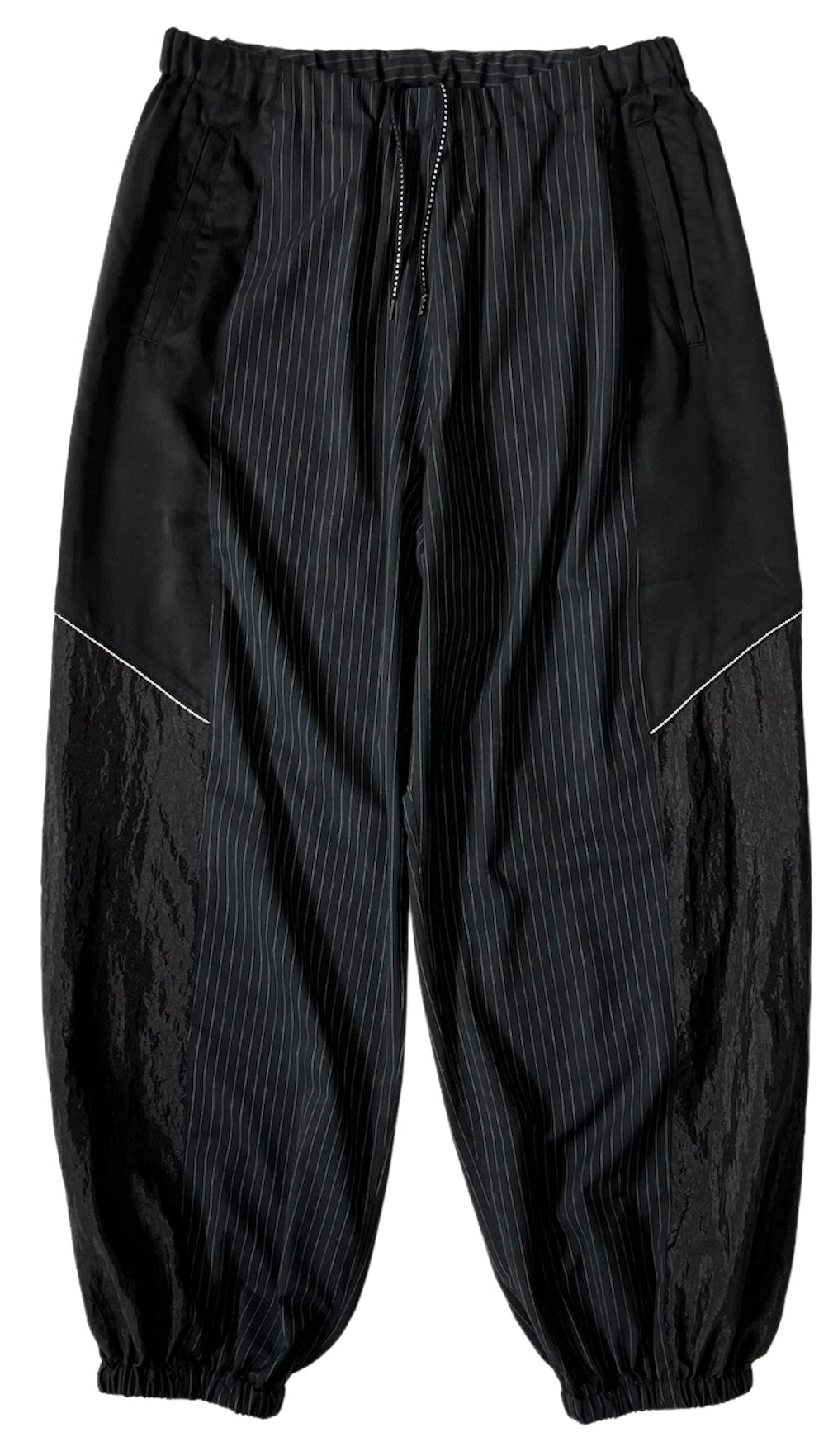 TRACK PANTS